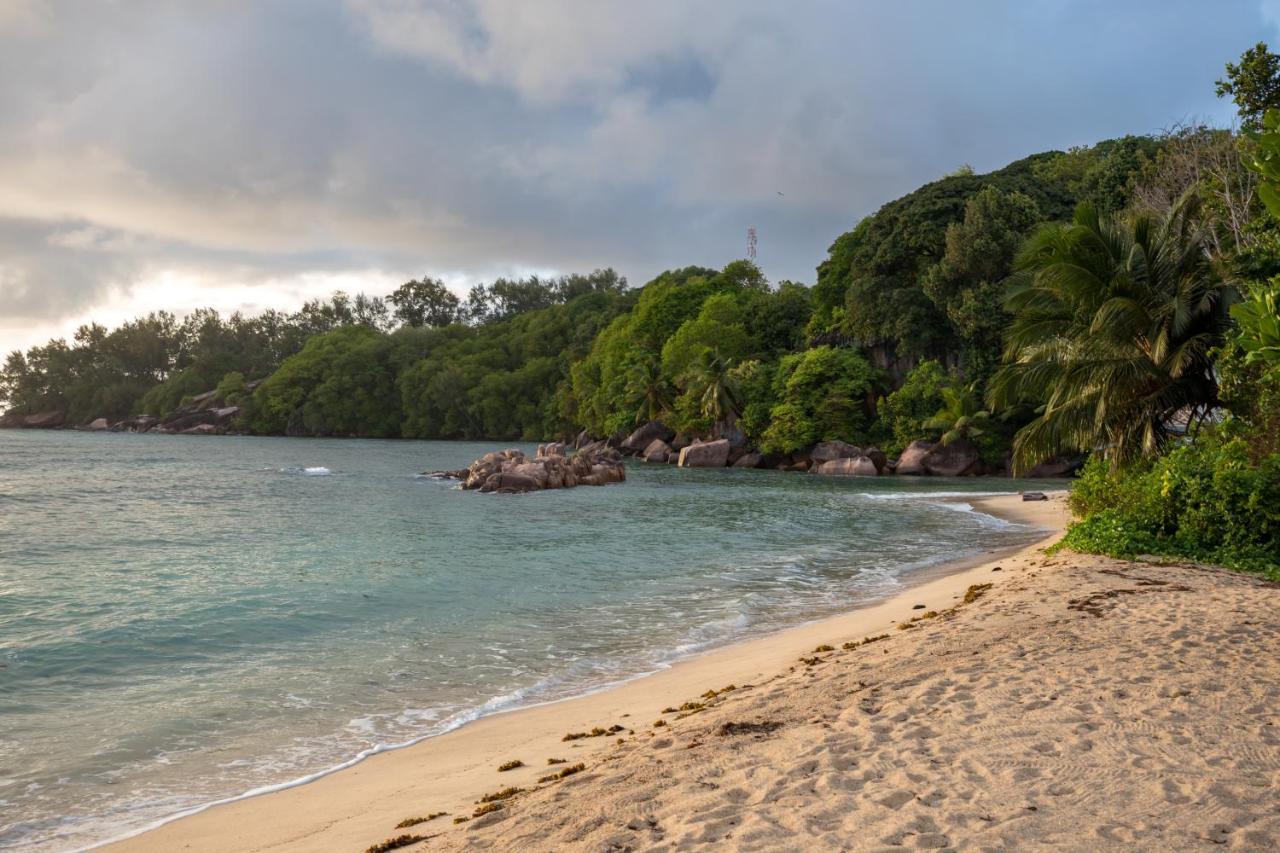 Crown Beach Hotel Seychelles Pointe Au Sel Ngoại thất bức ảnh