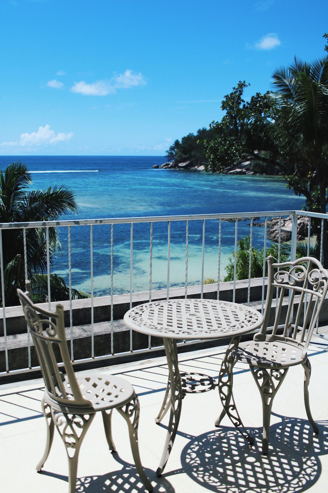 Crown Beach Hotel Seychelles Pointe Au Sel Ngoại thất bức ảnh