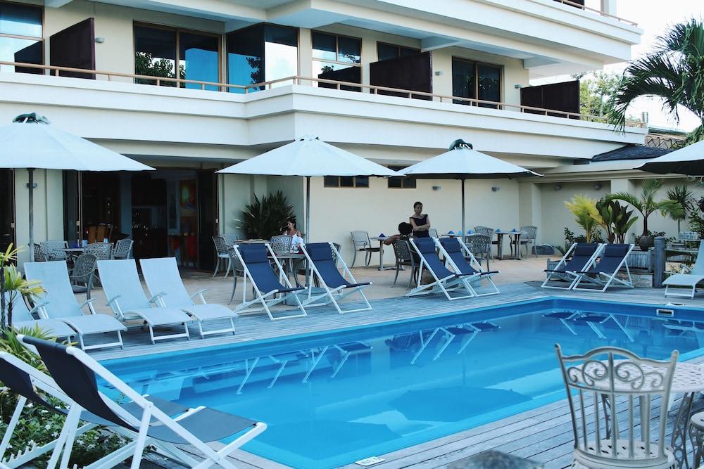 Crown Beach Hotel Seychelles Pointe Au Sel Ngoại thất bức ảnh